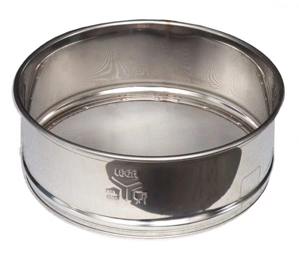 Stainless steel strainer - to fit 400kg Lega tank