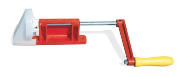 Lega Extractor head gear.