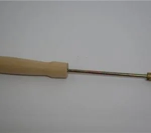 Spur wheel embedder